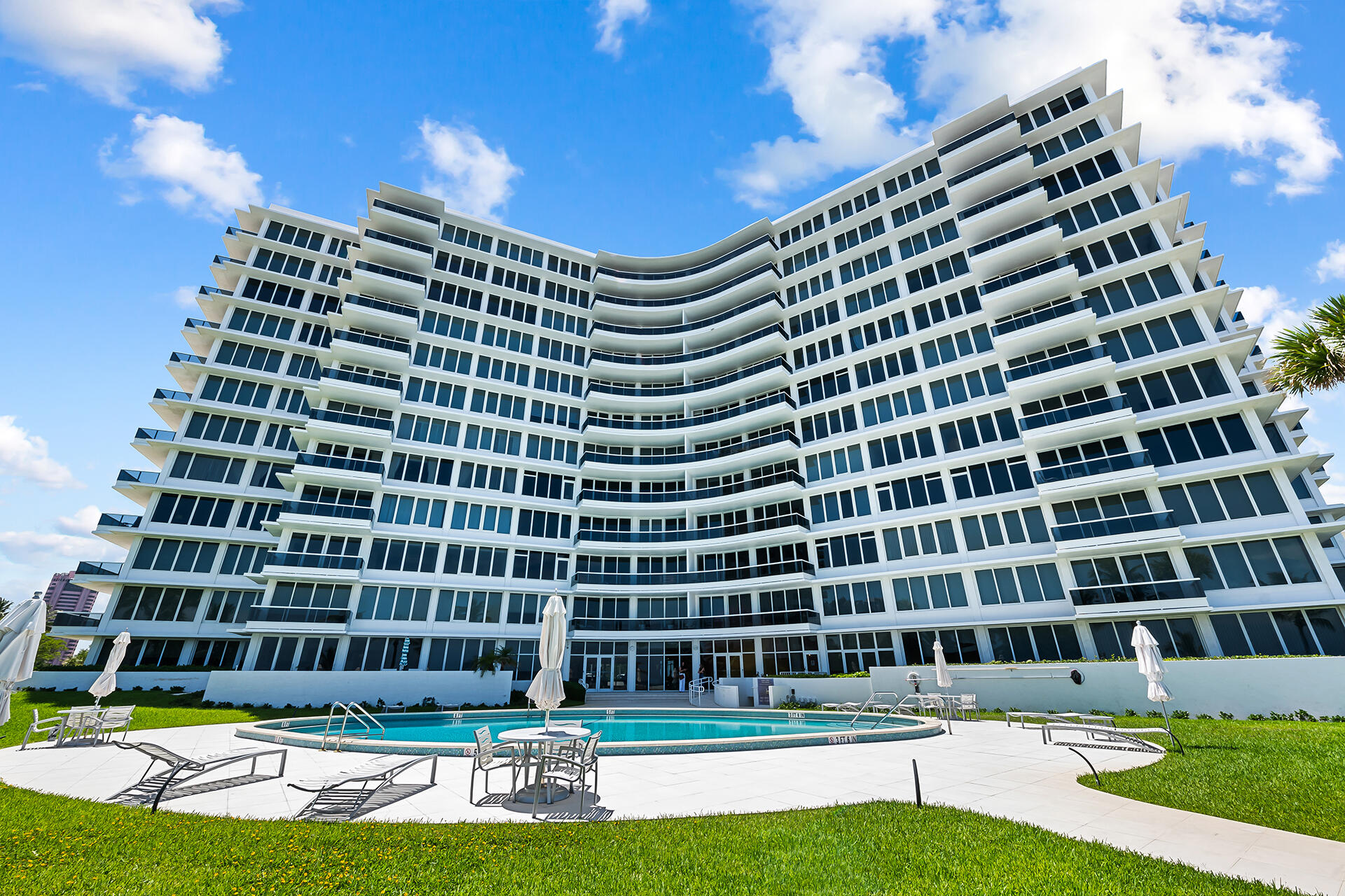 SABAL POINT APTS CONDO - Residential