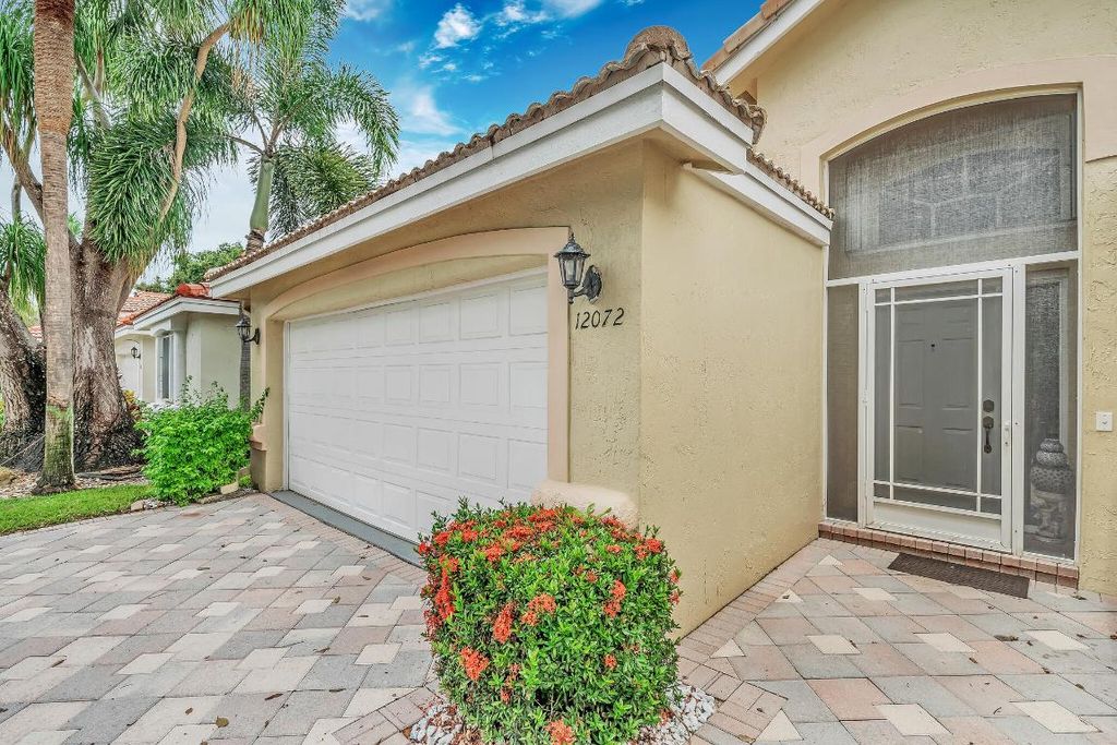 Photo of 12072 Tevere Drive, Boynton Beach, FL 33437 (MLS # R11109734)