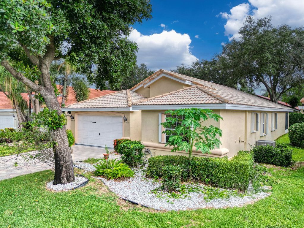 Photo of 12072 Tevere Drive, Boynton Beach, FL 33437 (MLS # R11109734)