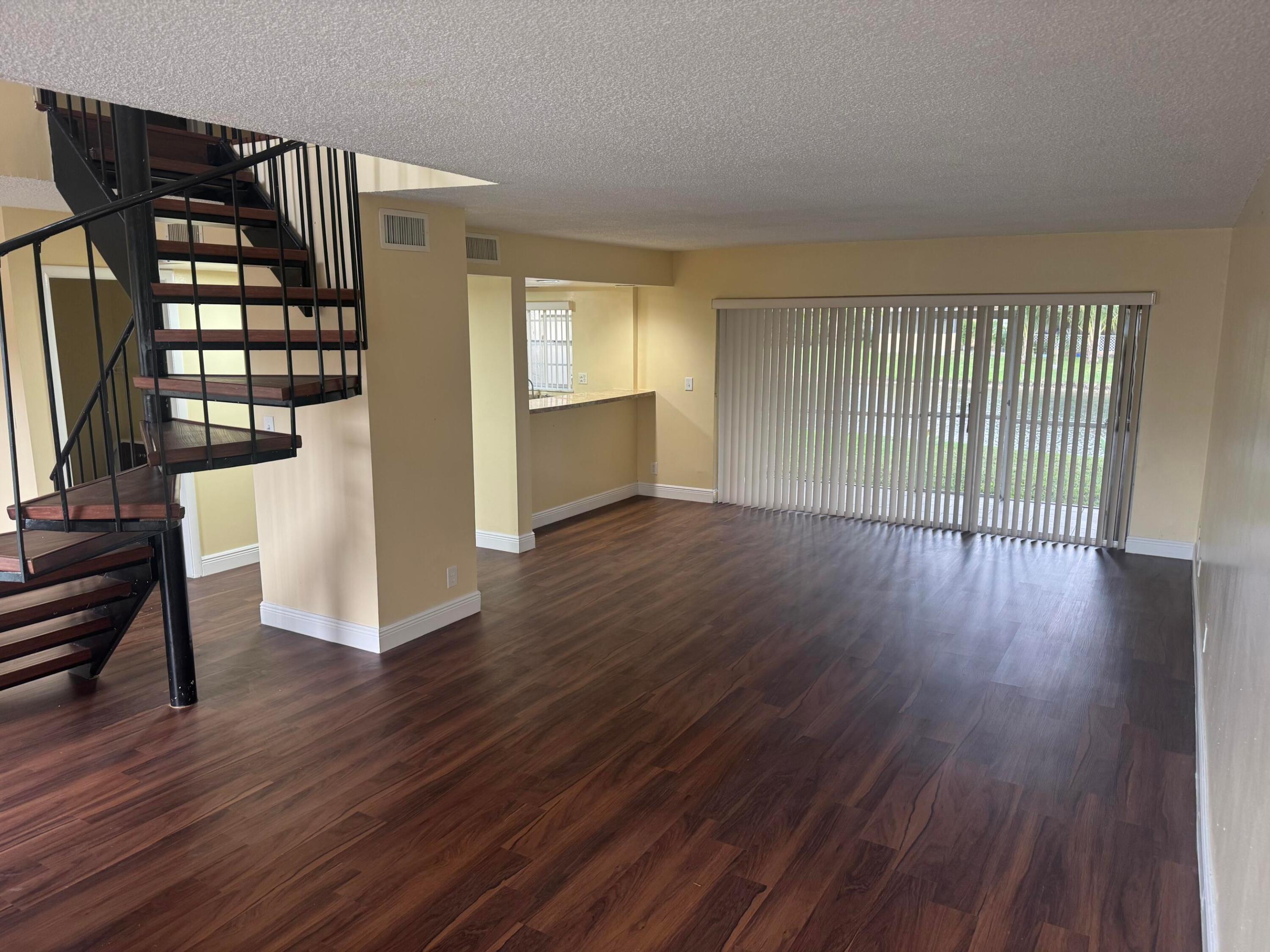 WELLEBY TOWNHOME 1 CONDO - Residential Lease