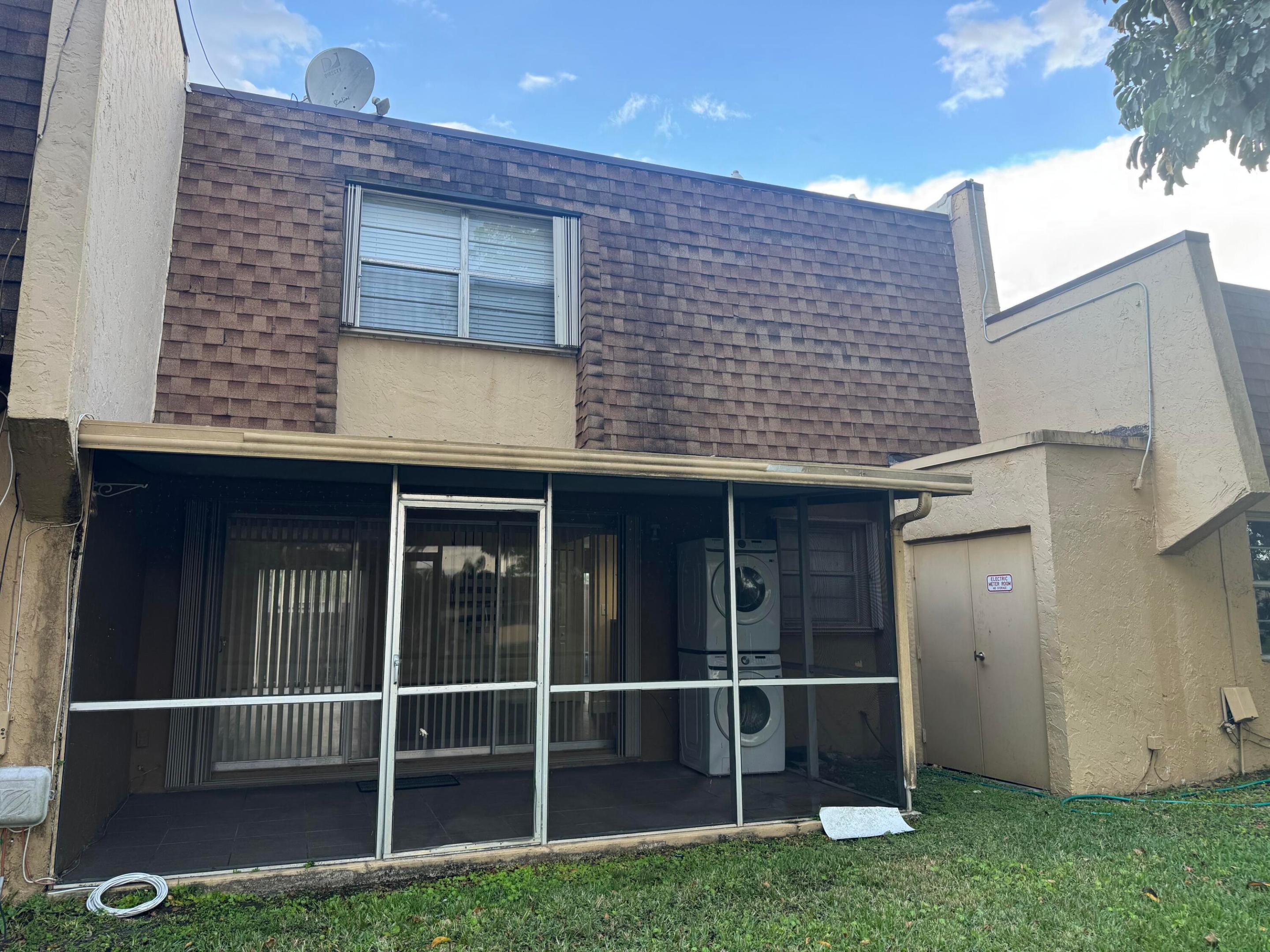 WELLEBY TOWNHOME 1 CONDO - Residential Lease