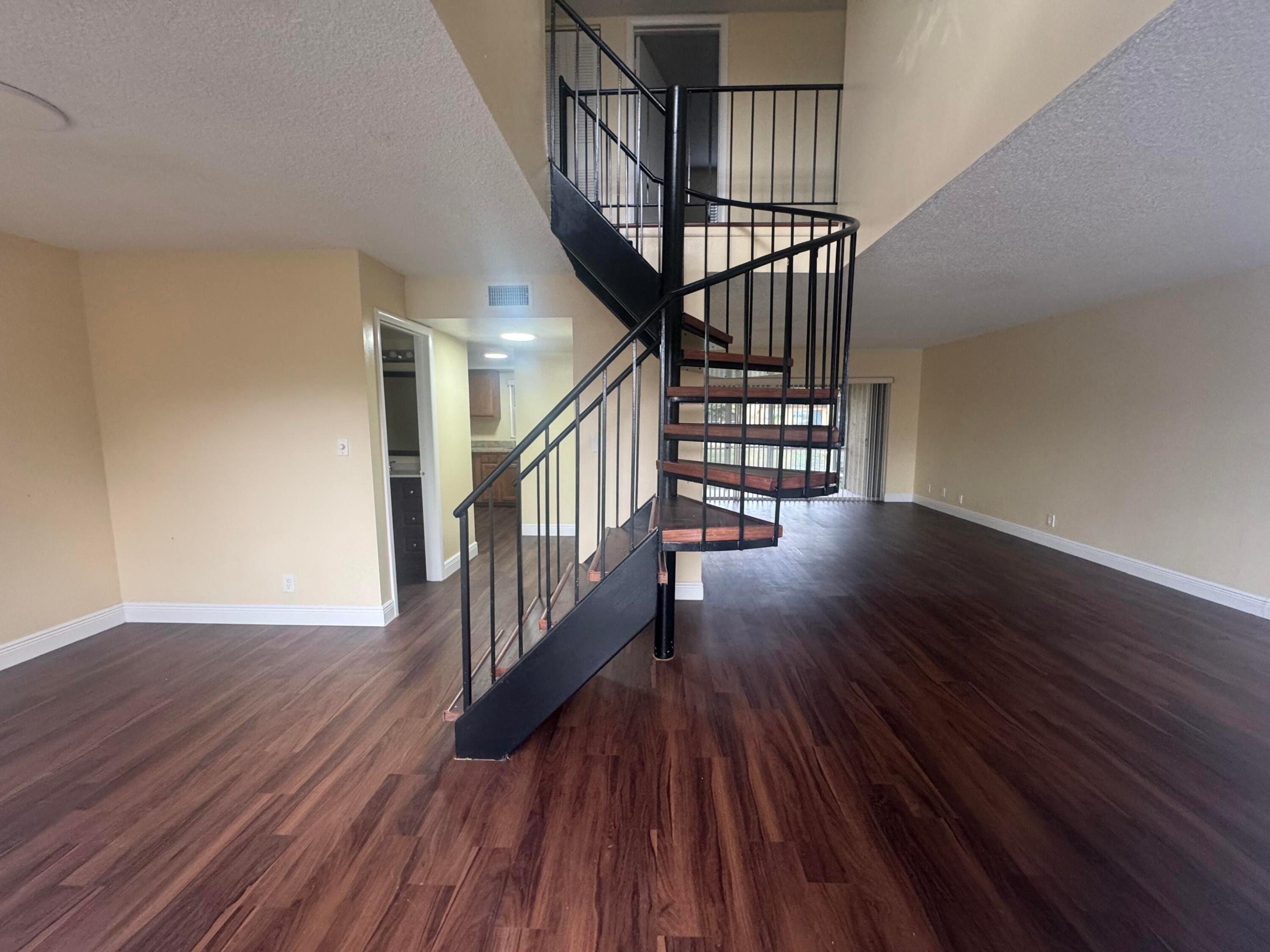 WELLEBY TOWNHOME 1 CONDO - Residential Lease