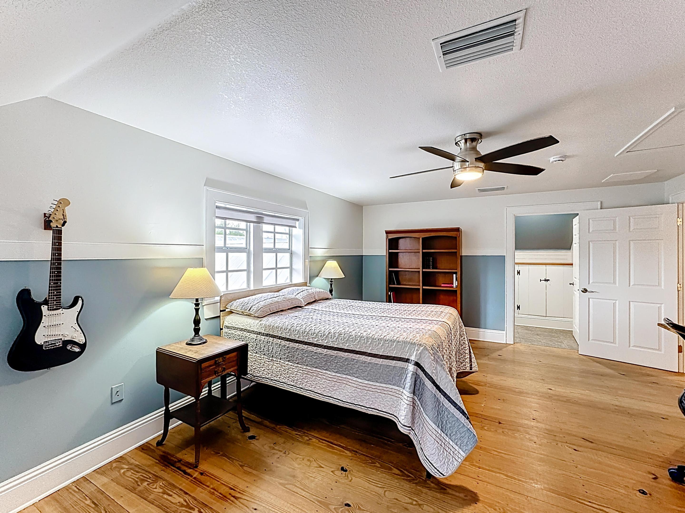 TRAILS END - Residential