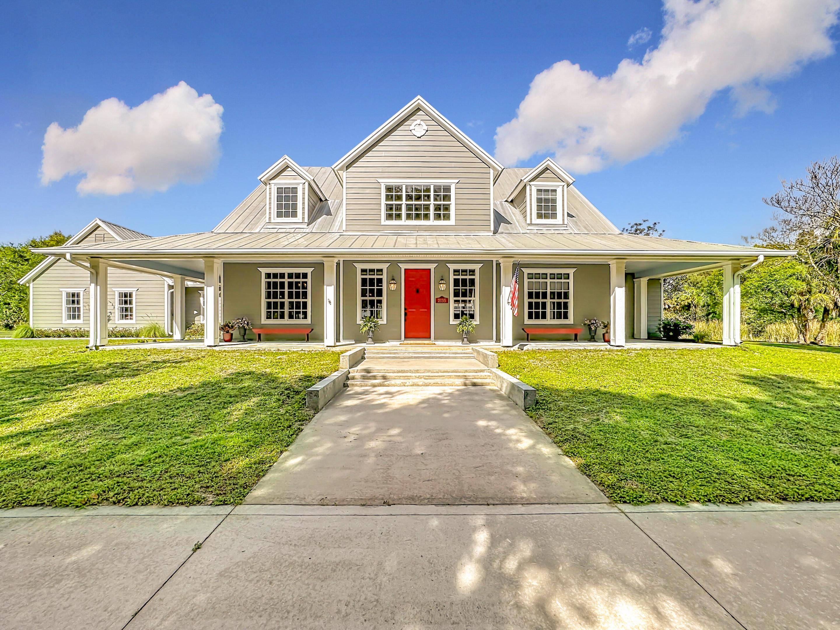 TRAILS END - Residential