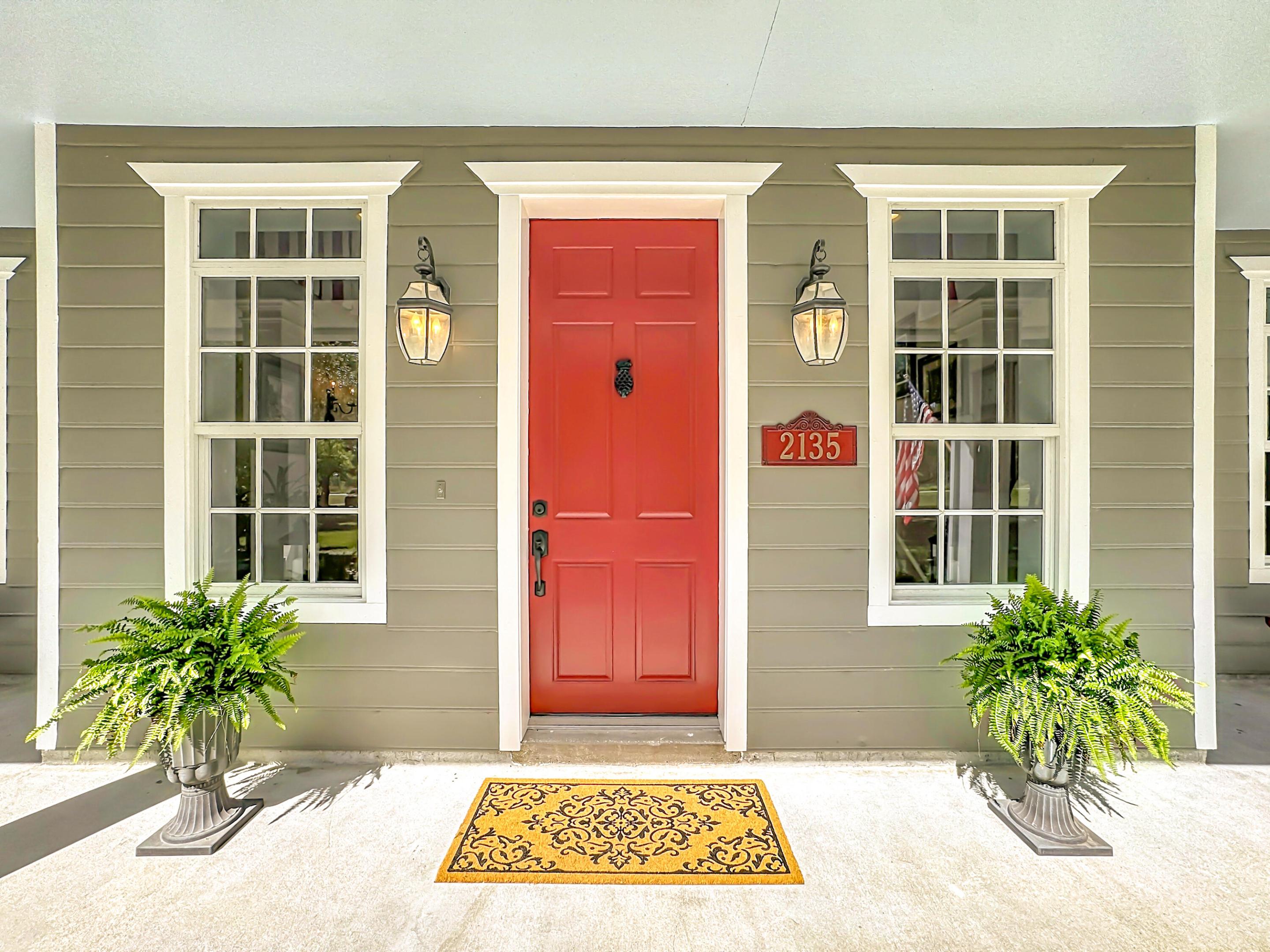 TRAILS END - Residential