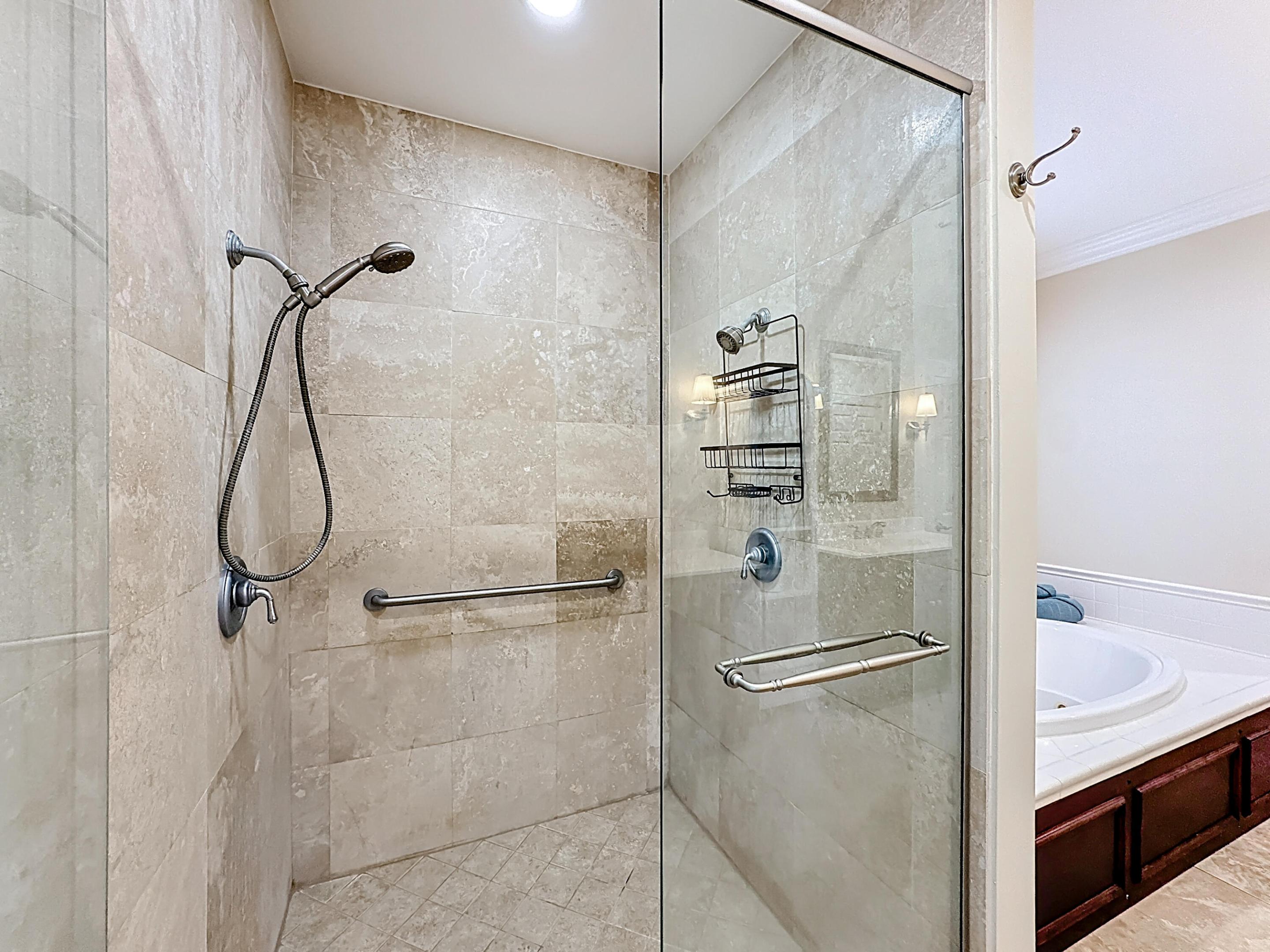 TRAILS END - Residential