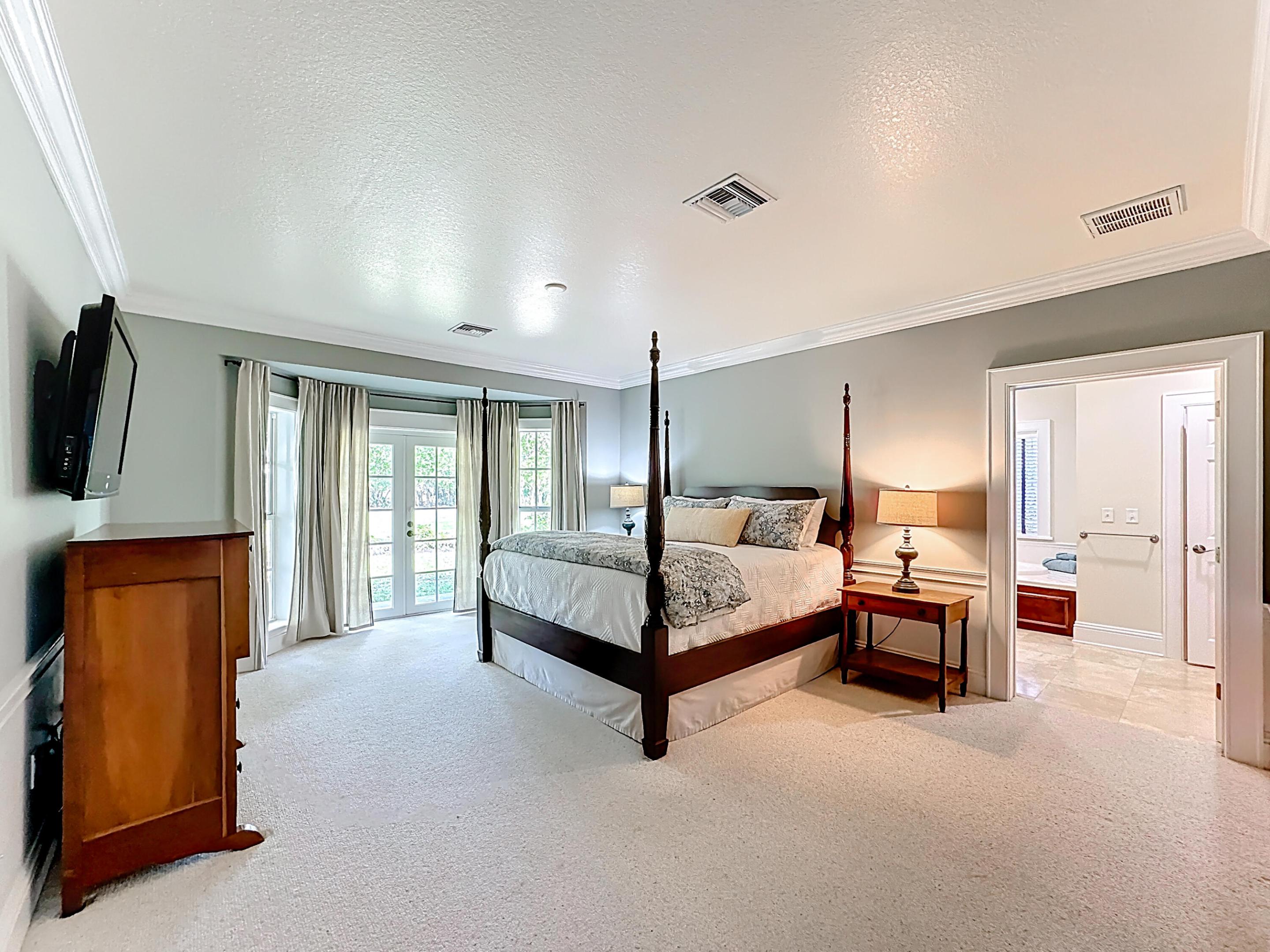 TRAILS END - Residential