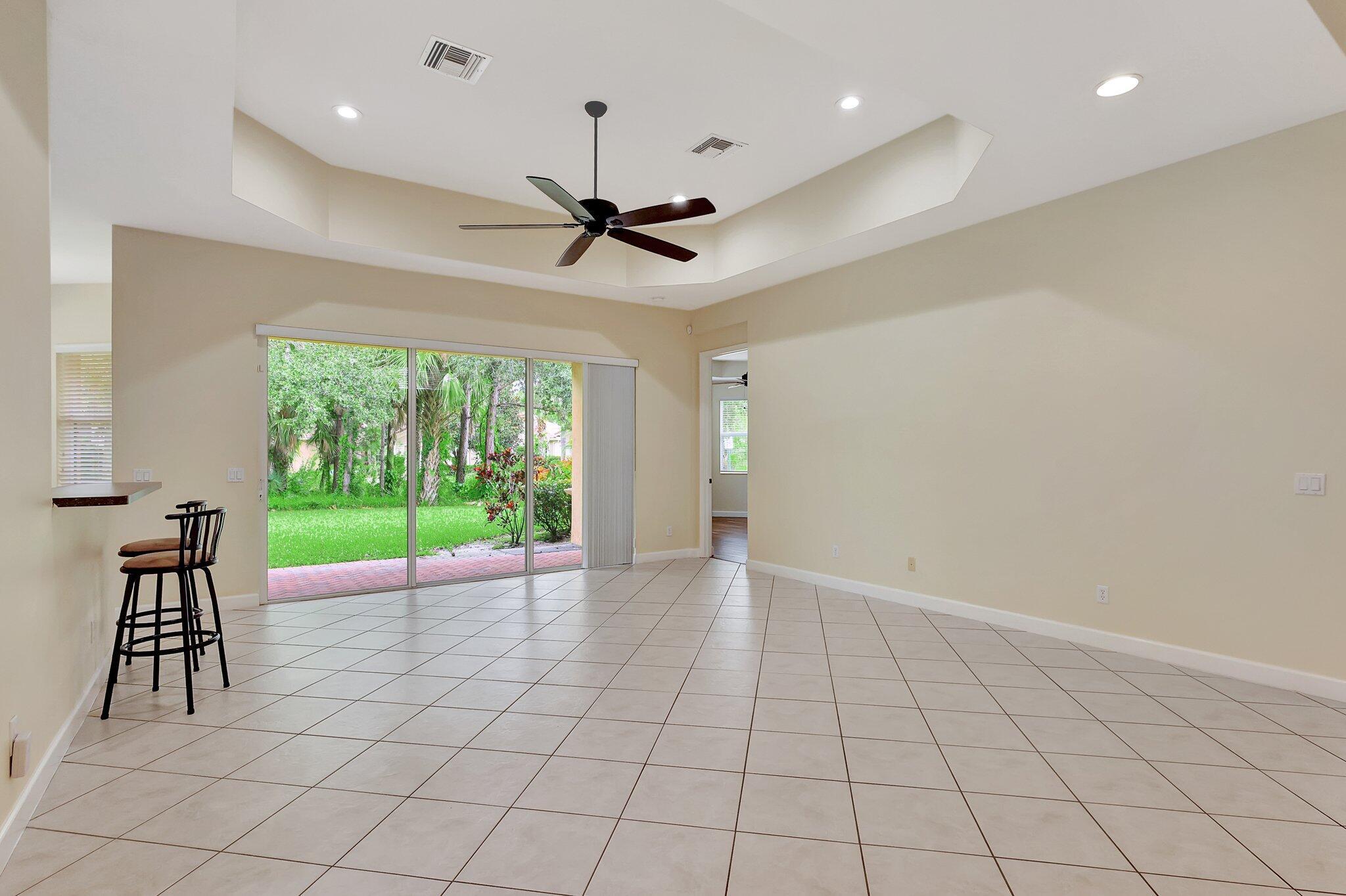 MAIDSTONE - Residential Lease