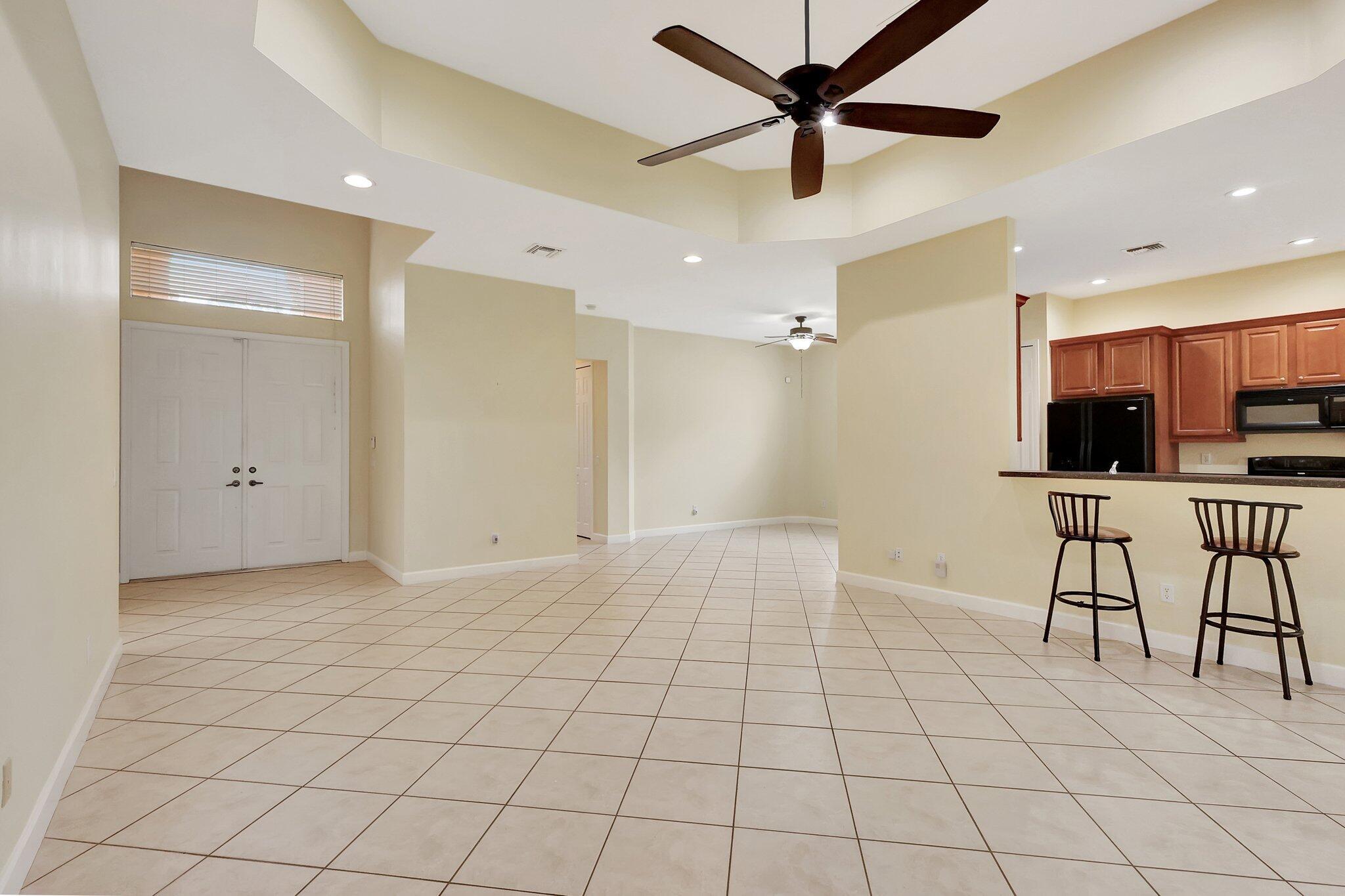 MAIDSTONE - Residential Lease