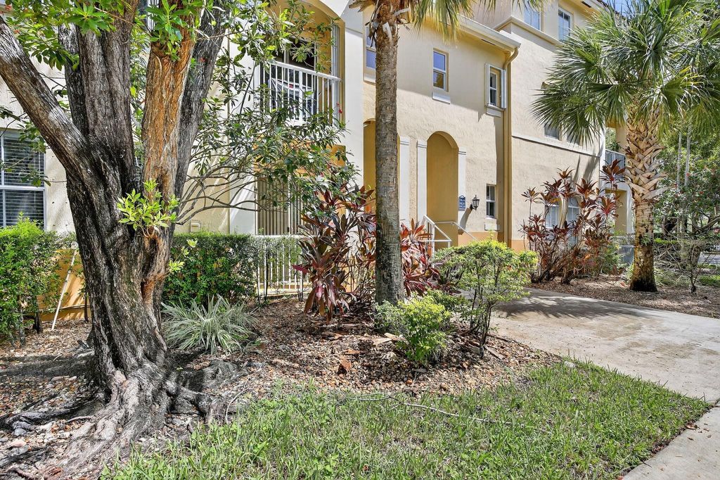 Photo of 110 Jacaranda Country Club Drive #104, Plantation, FL 33324 (MLS # F10523988)