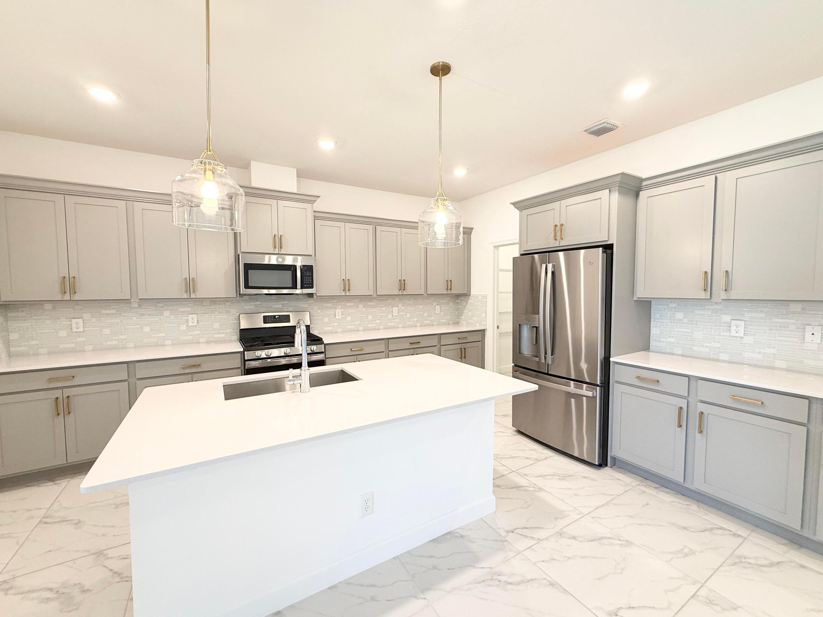 ARDEN - Residential Lease