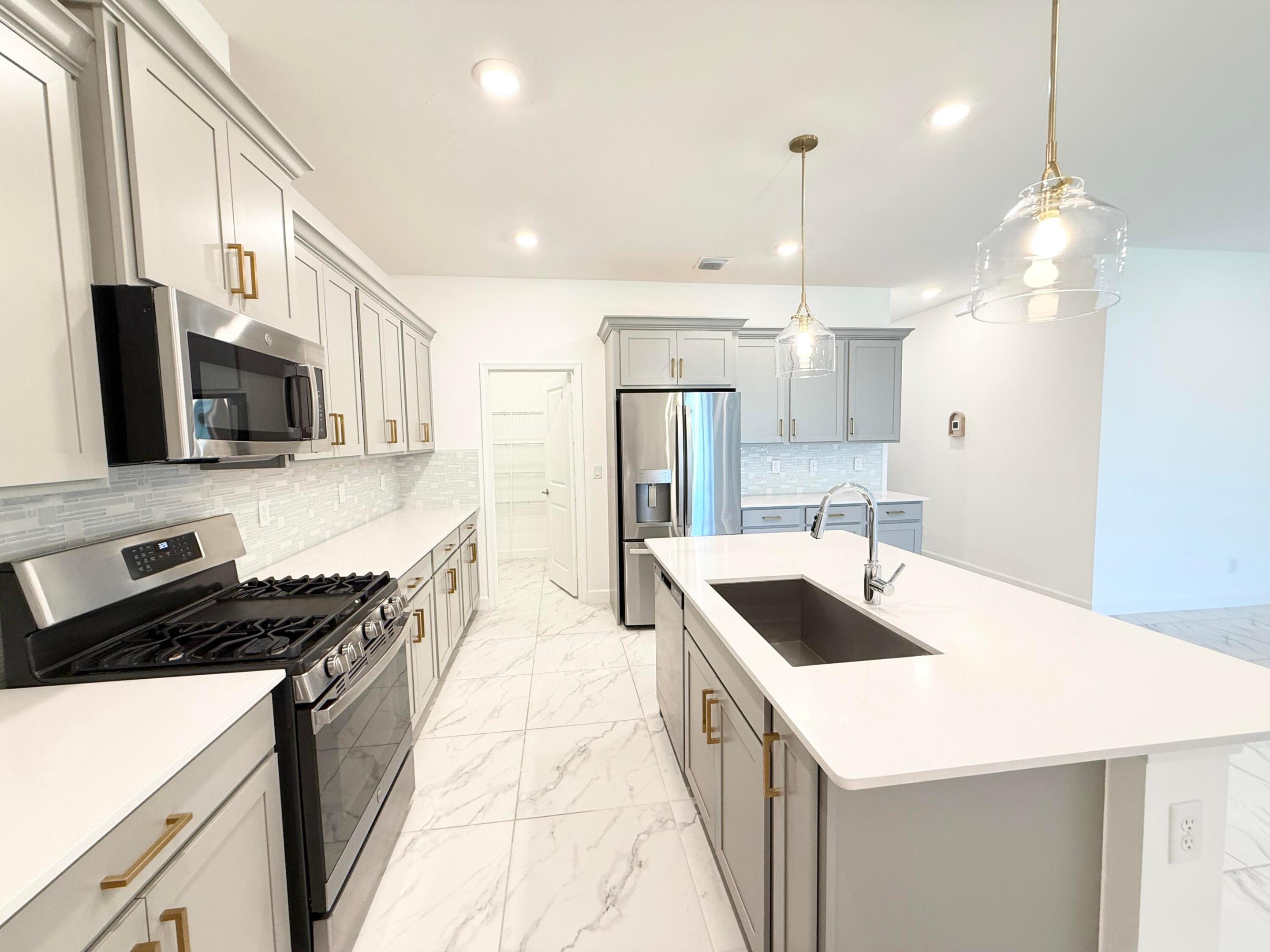 ARDEN - Residential Lease
