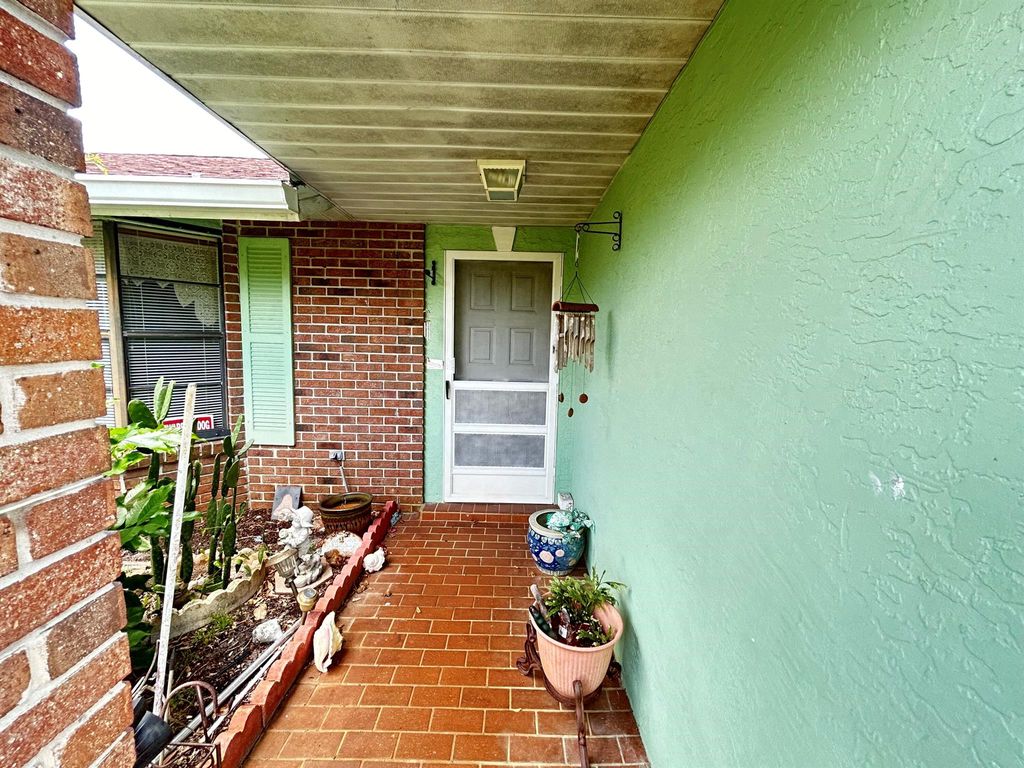 Photo of 790 SW Alton Circle S, Port Saint Lucie, FL 34953 (MLS # R10991992)