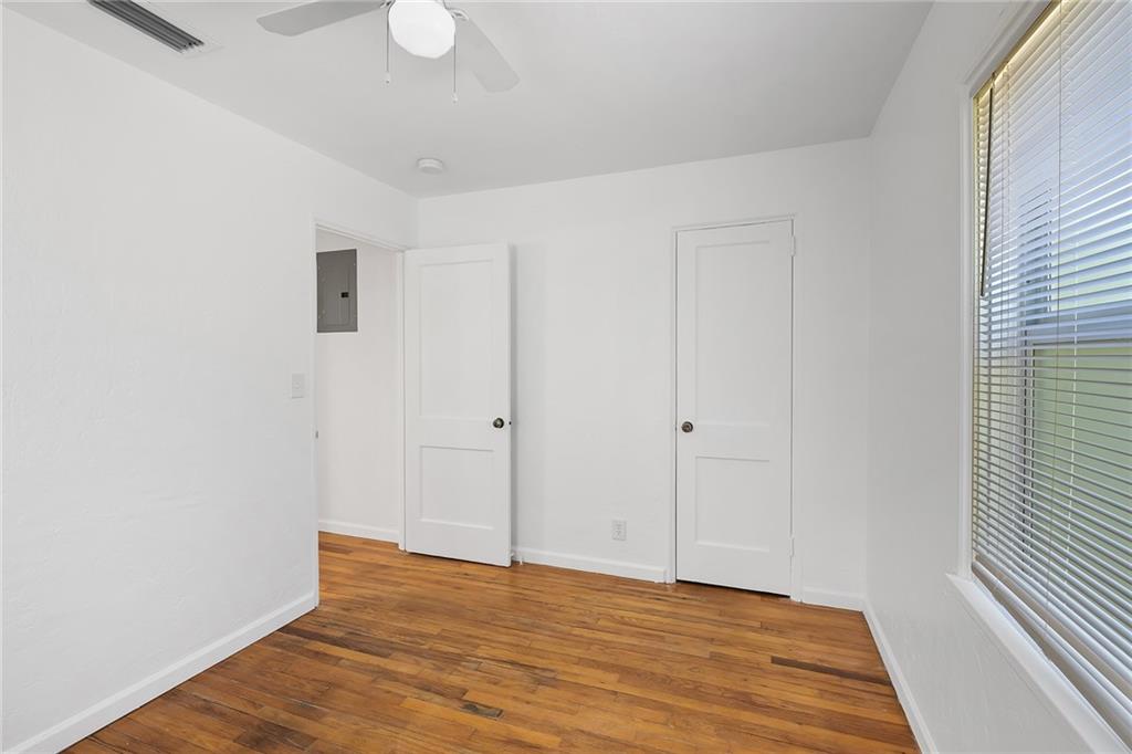 Aldens Sub Lts 1, 2 Blk 6 - Residential Lease