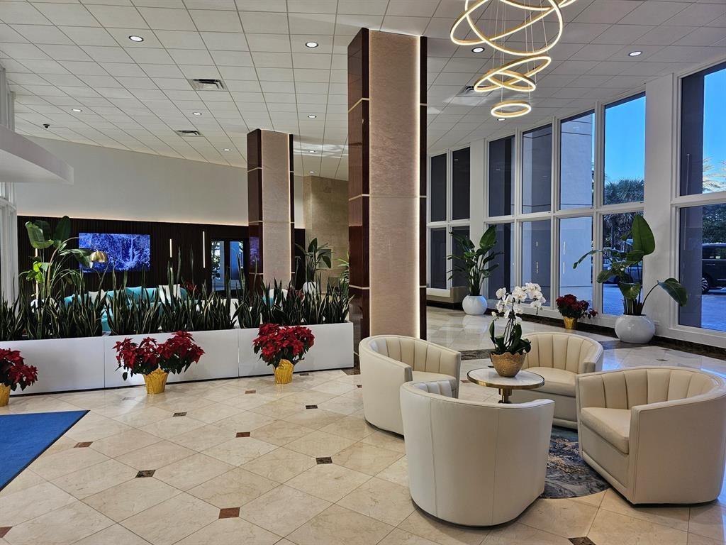 THE GALLEON CONDO - Residential