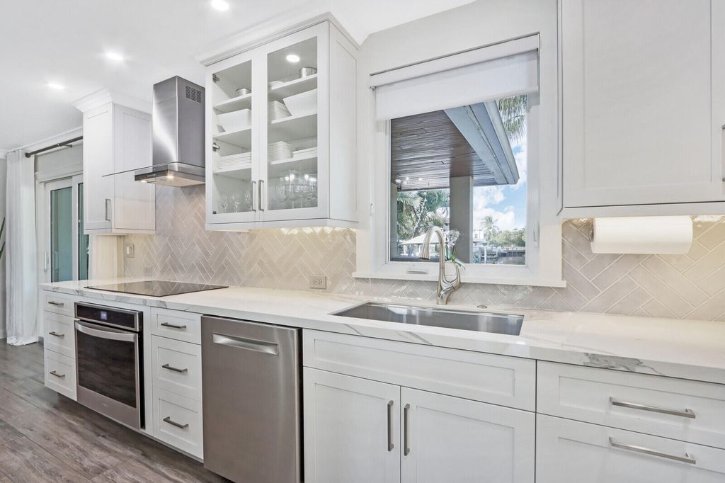 Photo of 22 Teach Road, Palm Beach Gardens, FL 33410 (MLS # R10960022)