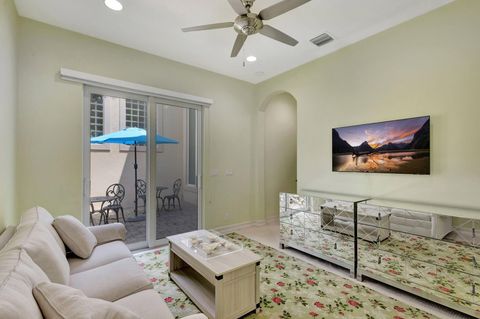 Single Family Residence in Jupiter FL 187 Carmela Court Ct 19.jpg