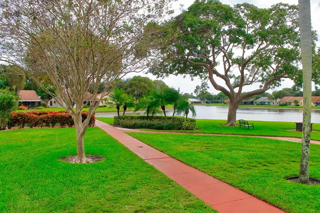 PALM SHORE /WINDWARD PALM - Residential