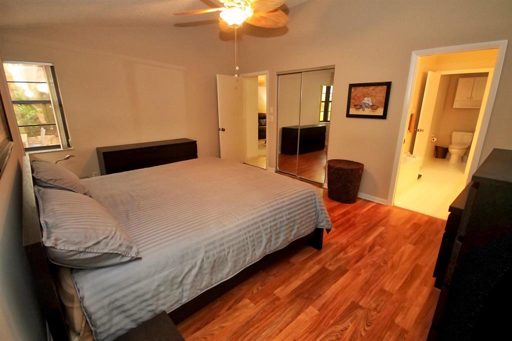 PALM SHORE /WINDWARD PALM - Residential