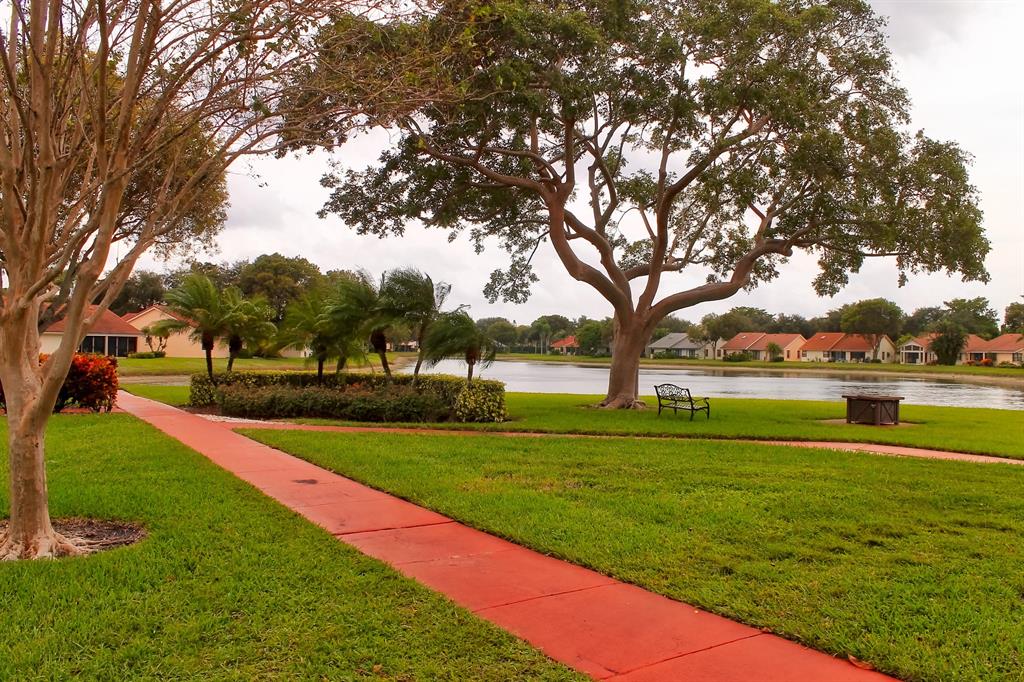 PALM SHORE /WINDWARD PALM - Residential