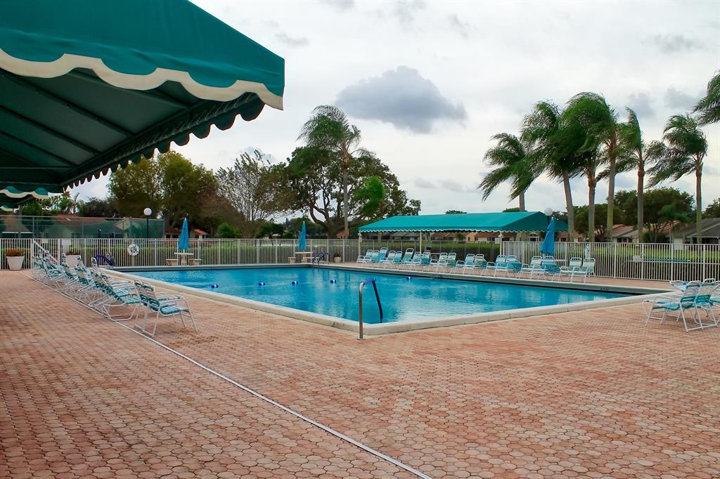 PALM SHORE /WINDWARD PALM - Residential