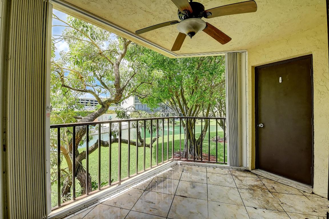 HIDDEN HARBOUR OF THE PALM BEACHES CONDO - Residential