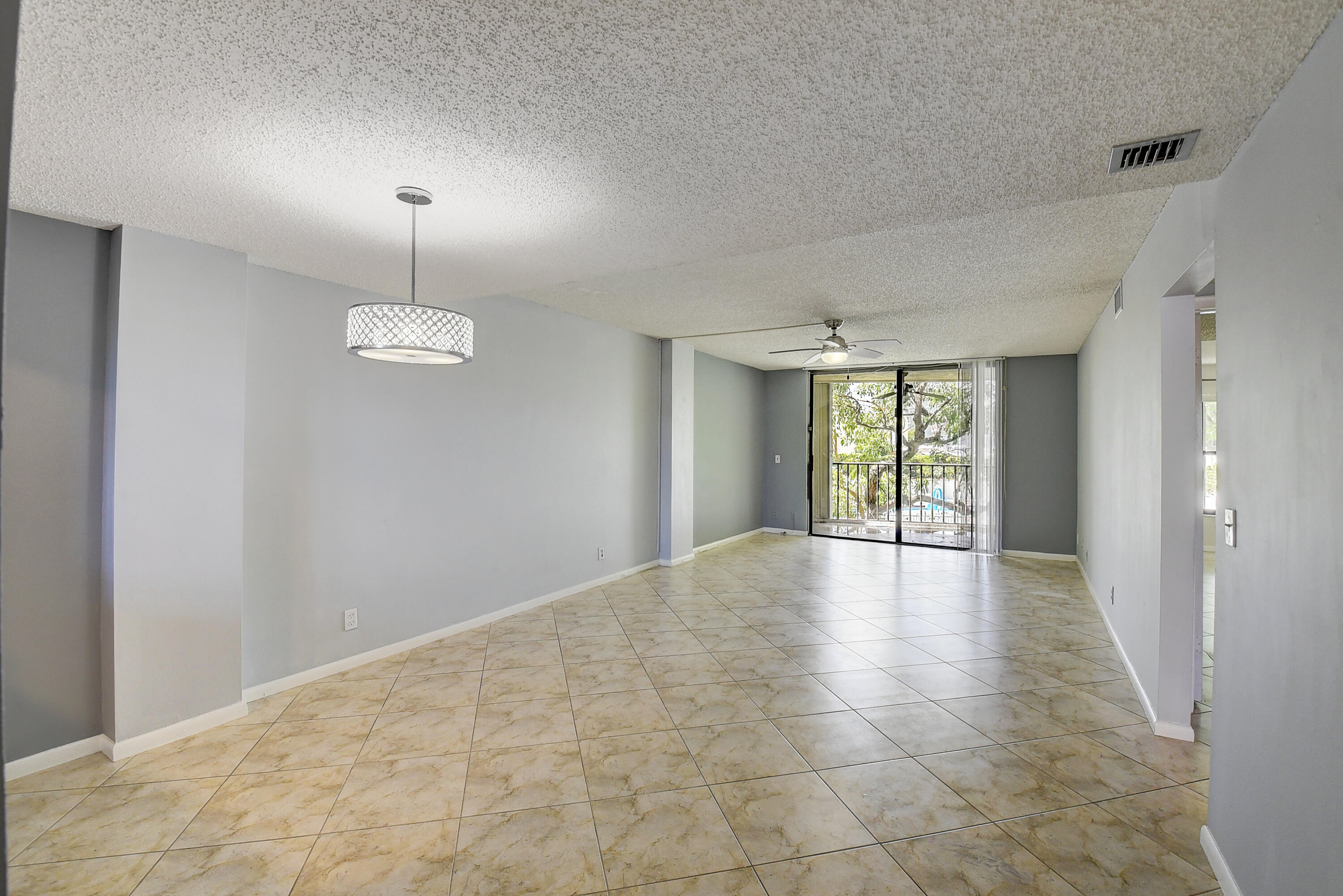 HIDDEN HARBOUR OF THE PALM BEACHES CONDO - Residential