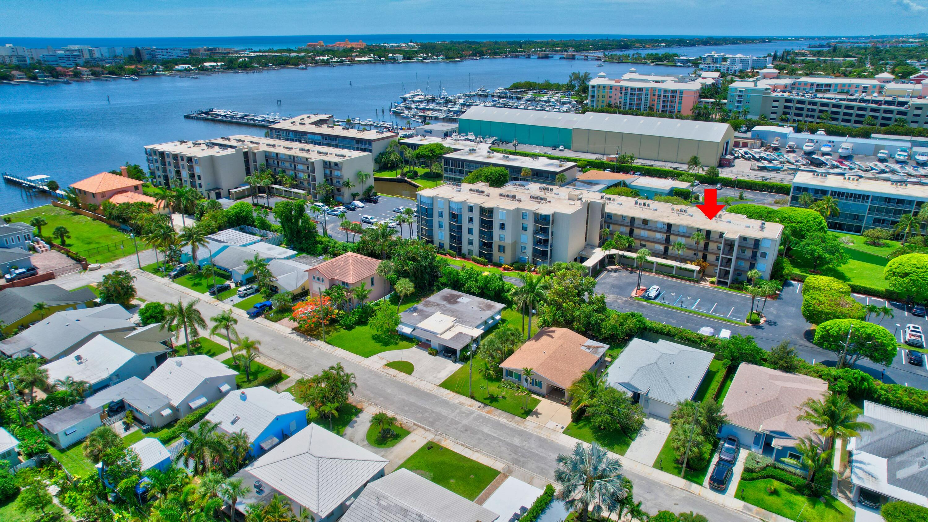 HIDDEN HARBOUR OF THE PALM BEACHES CONDO - Residential