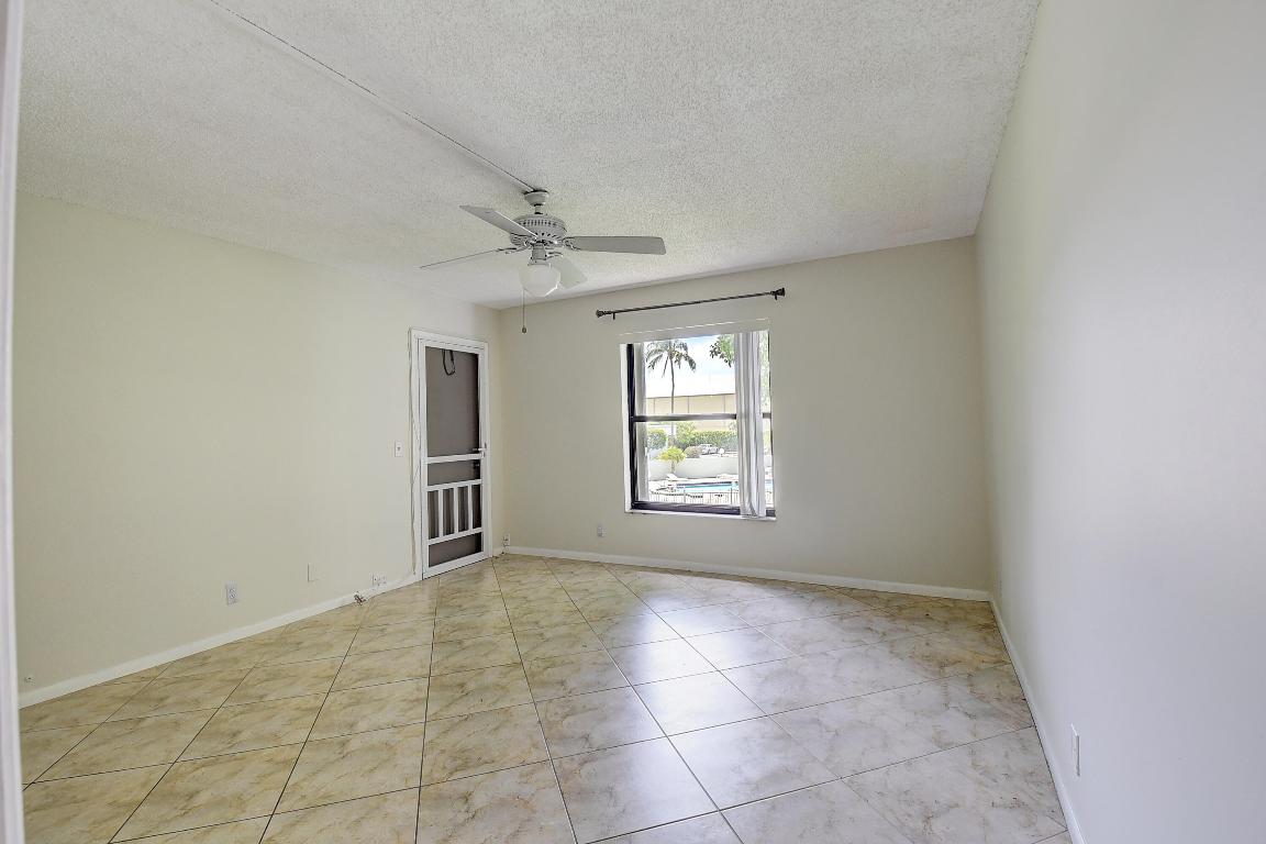 HIDDEN HARBOUR OF THE PALM BEACHES CONDO - Residential