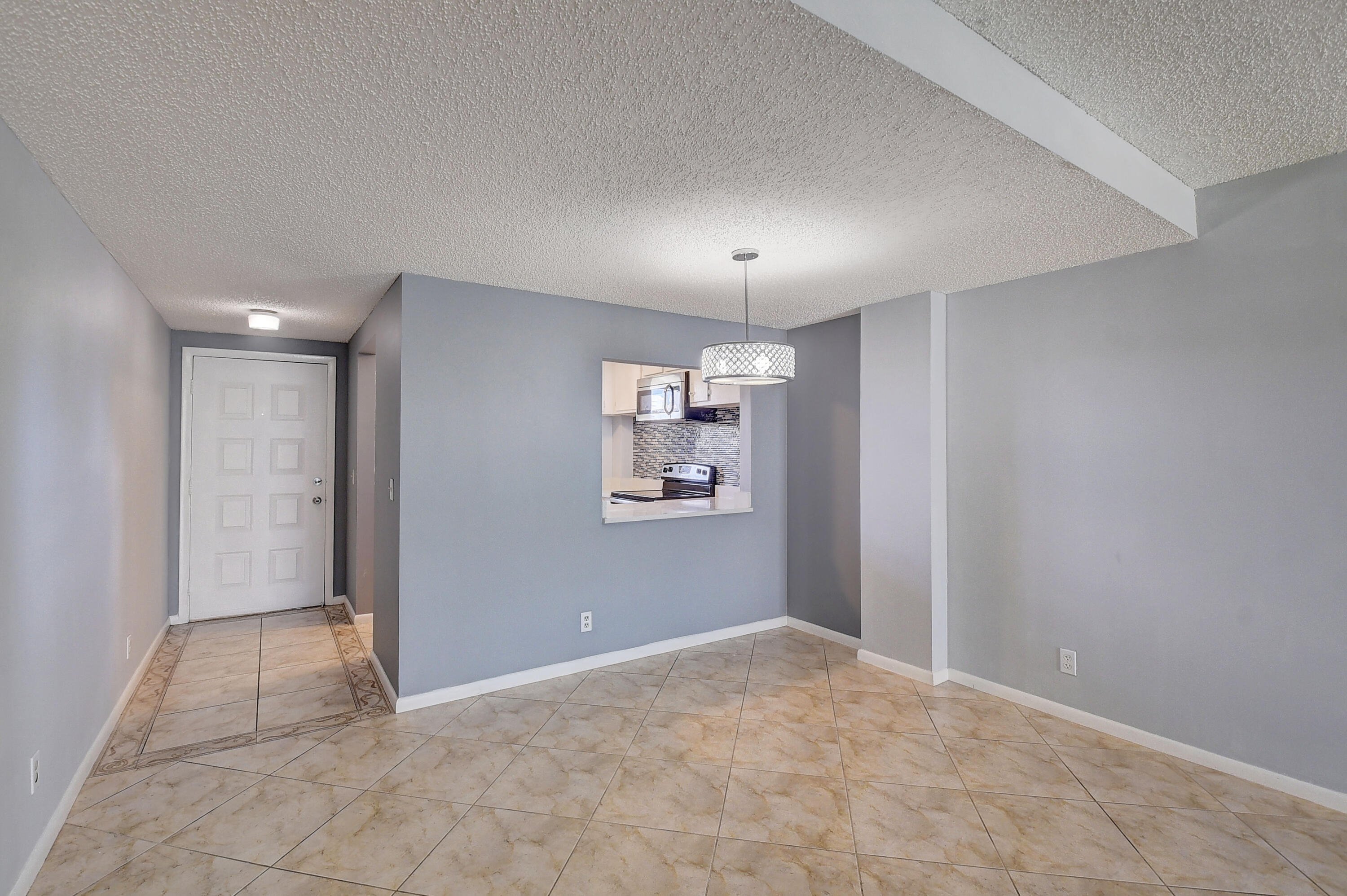 HIDDEN HARBOUR OF THE PALM BEACHES CONDO - Residential