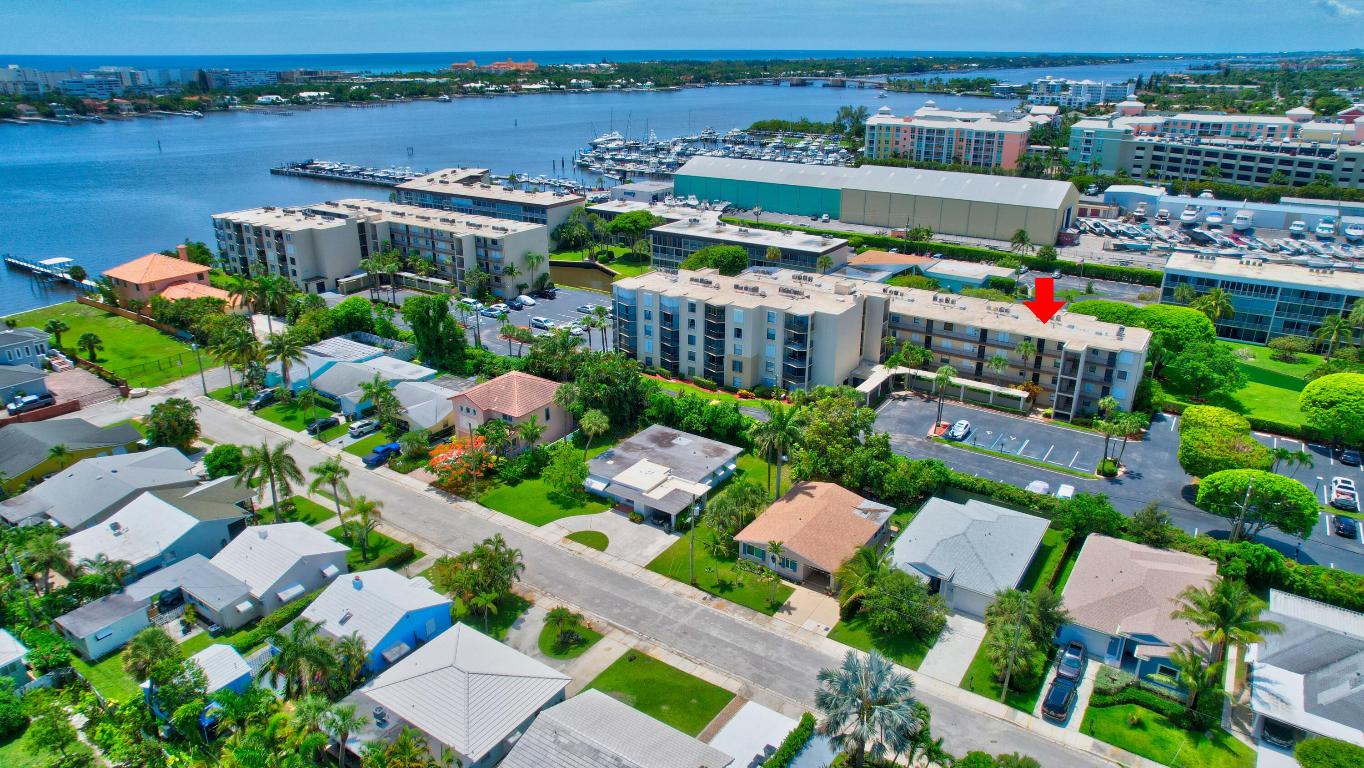 HIDDEN HARBOUR OF THE PALM BEACHES CONDO - Residential