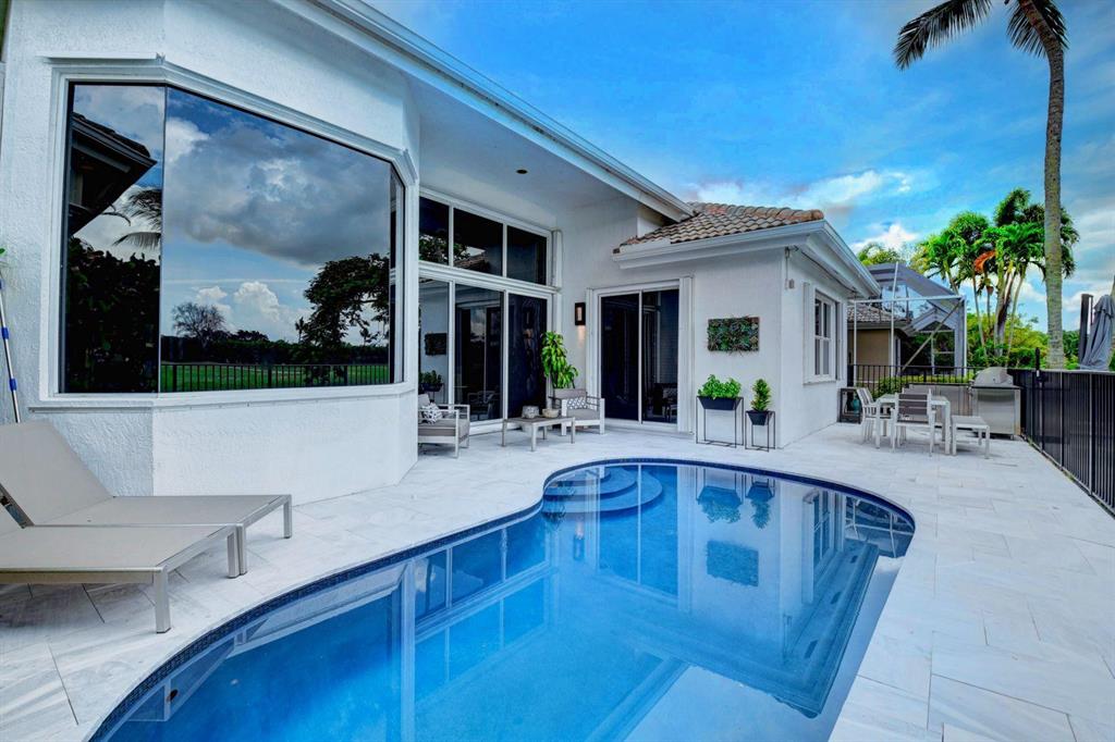 HAMILTON PLACE - Residential