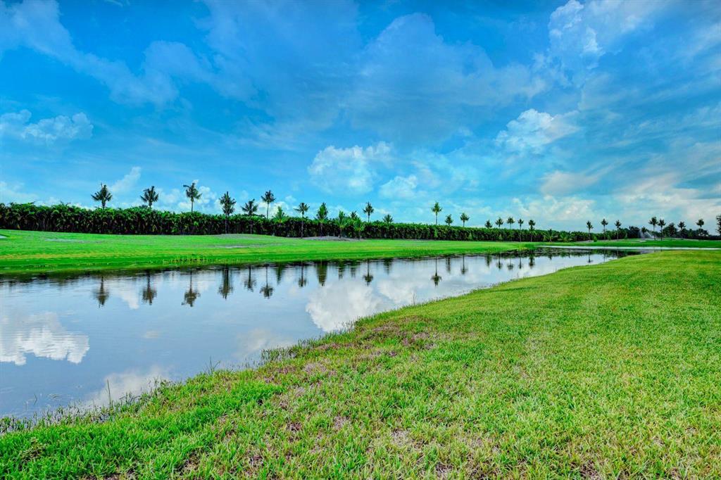 HAMILTON PLACE - Residential