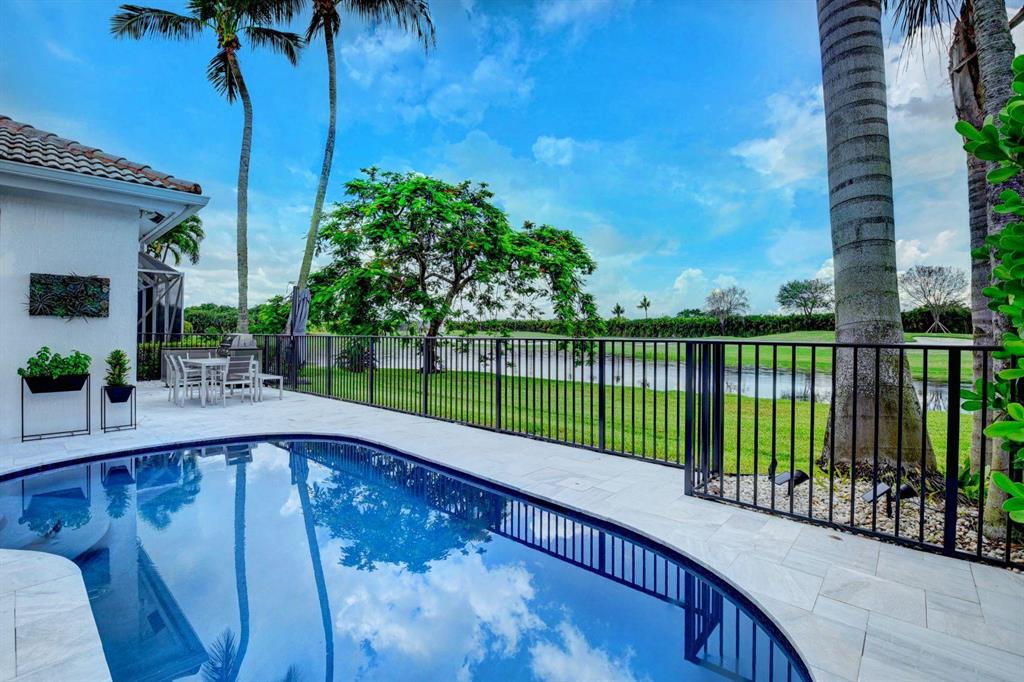 HAMILTON PLACE - Residential