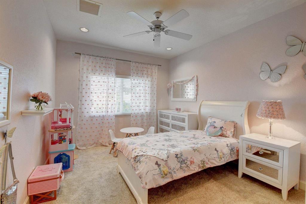 HAMILTON PLACE - Residential