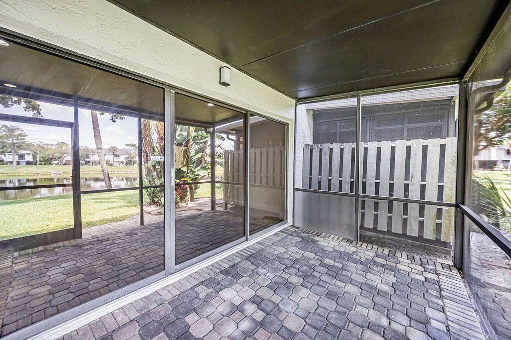 GOLDEN RAINTREE IV-B CONDO - Residential