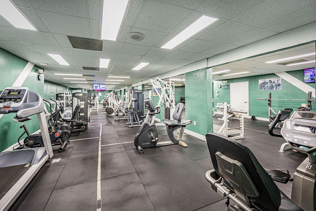 GOLDEN RAINTREE IV-B CONDO - Residential