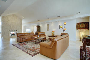 ROYAL PALM YACHT & COUNTR - Residential