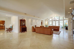 ROYAL PALM YACHT & COUNTR - Residential