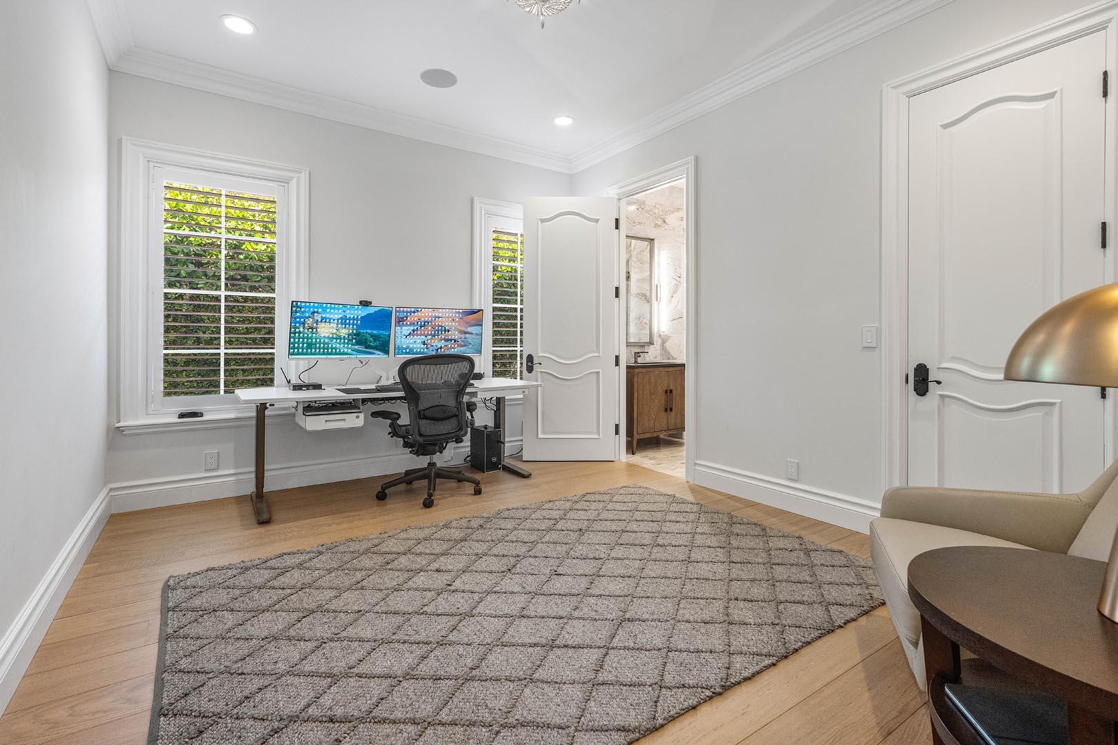 ROYAL PALM YACHT & COUNTR - Residential