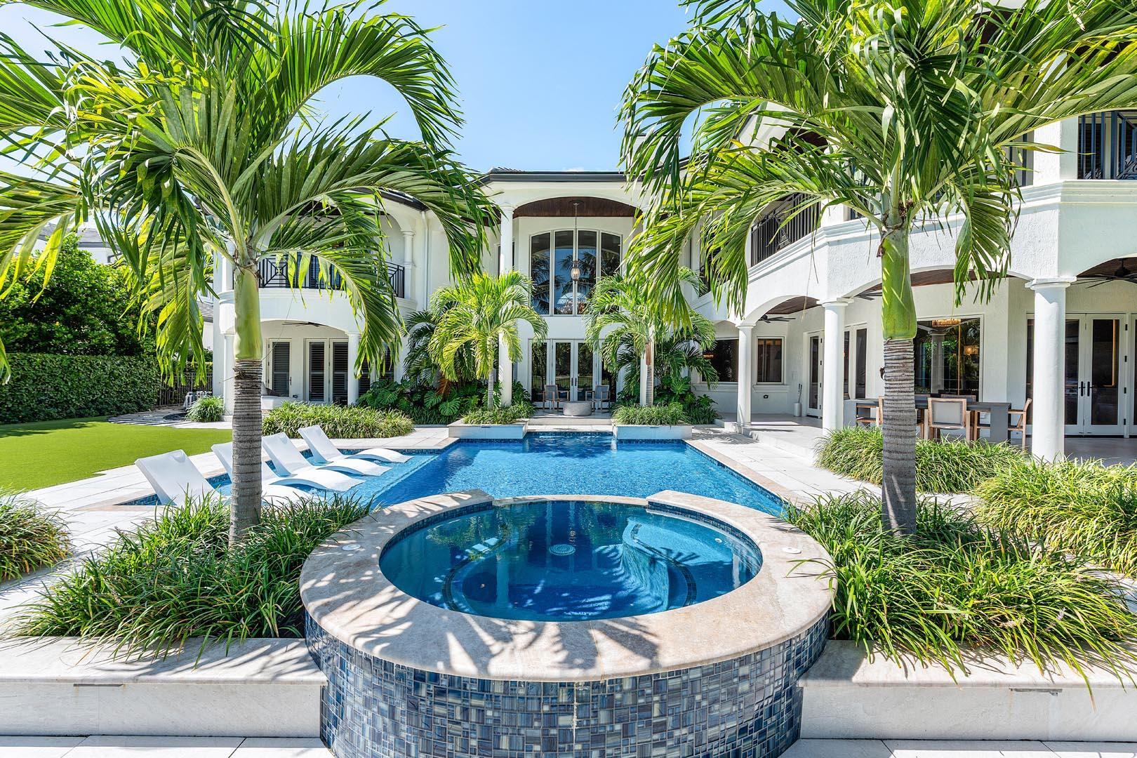 ROYAL PALM YACHT & COUNTR - Residential