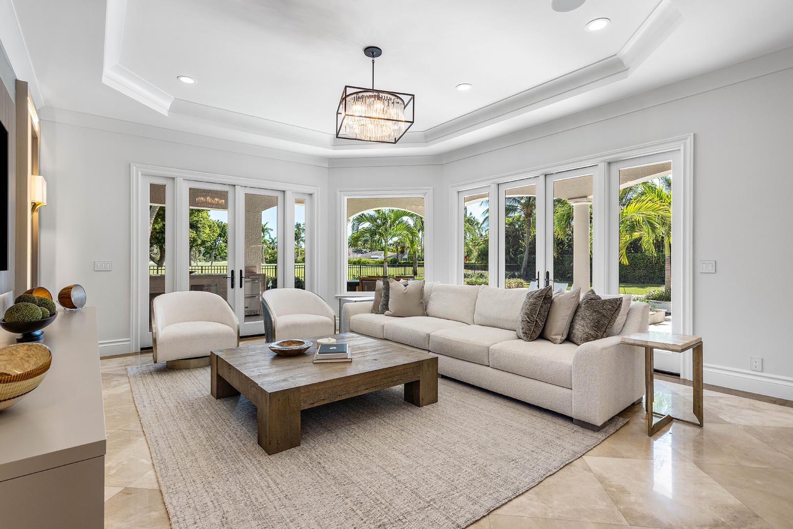 ROYAL PALM YACHT & COUNTR - Residential