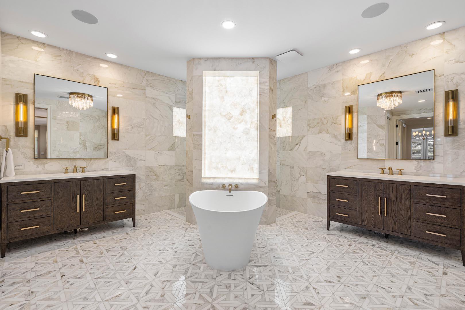 ROYAL PALM YACHT & COUNTR - Residential