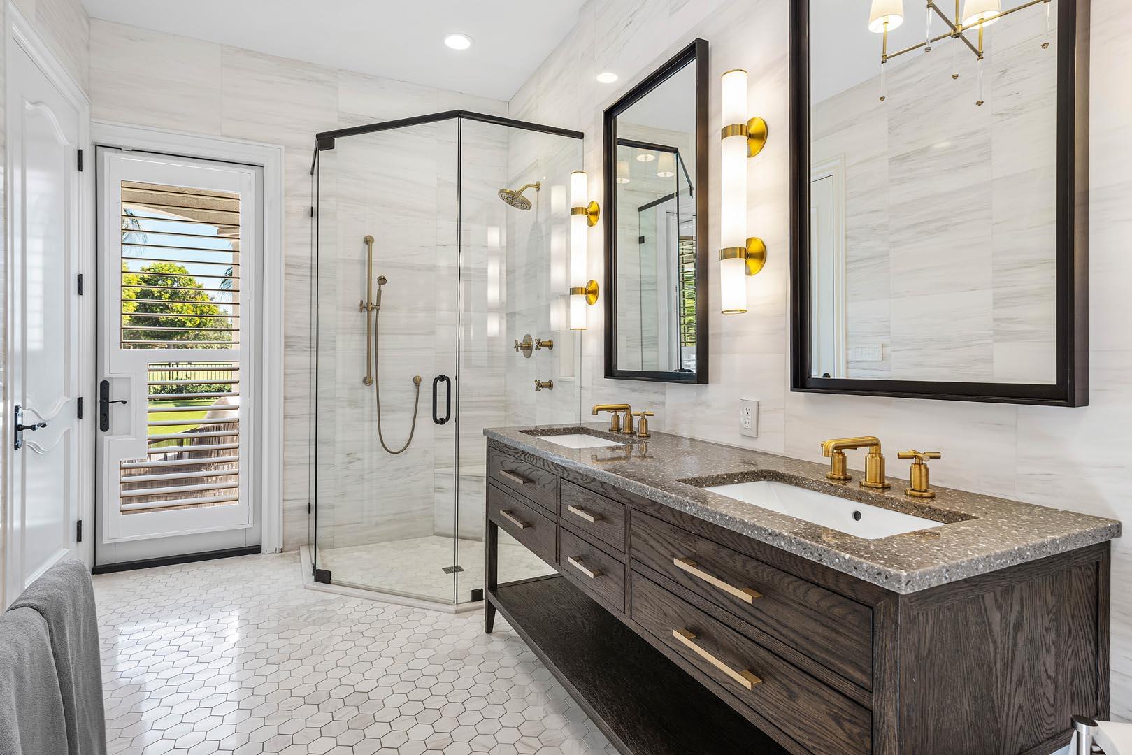 ROYAL PALM YACHT & COUNTR - Residential