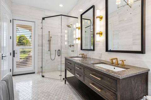 Tiny photo for 121 Royal Palm Way, Boca Raton, FL 33432 (MLS # R11116099)