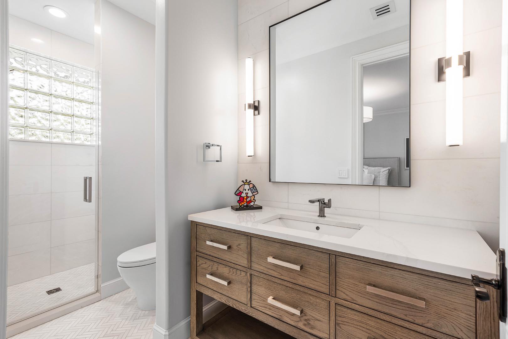 ROYAL PALM YACHT & COUNTR - Residential