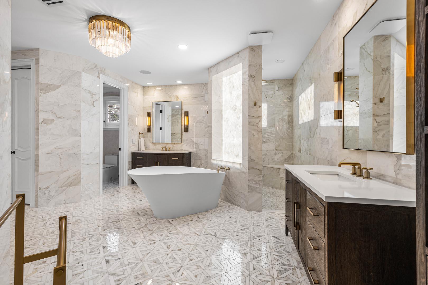 ROYAL PALM YACHT & COUNTR - Residential