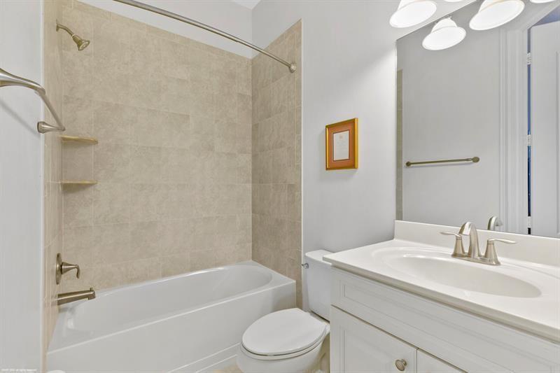 Debuys 180-147 B - Residential Lease