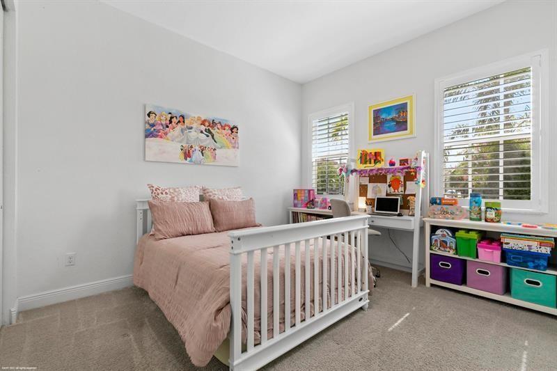 Debuys 180-147 B - Residential Lease