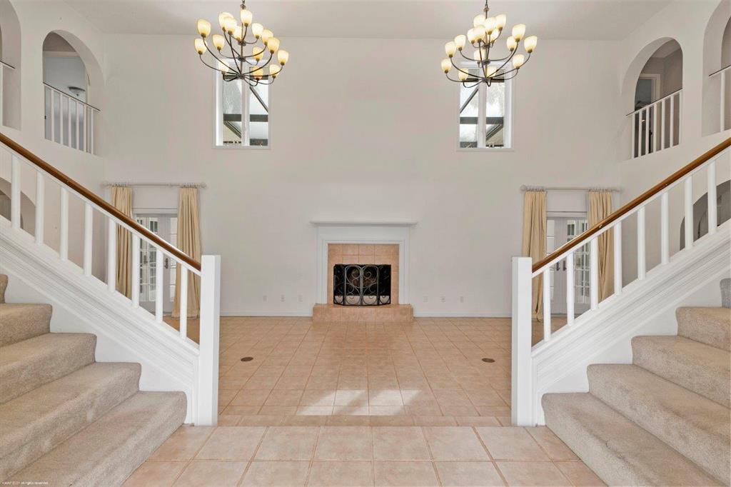 GOMEZ GRANT W/O RVR - Residential